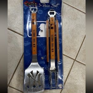 Nyy yankees sportula bbq set brand new summer discontinued